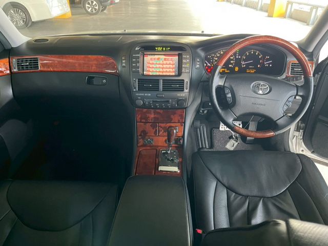 TOYOTA CELSIOR 2005 Image 31