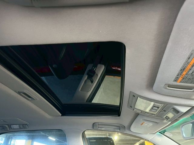 TOYOTA CELSIOR 2005 Image 31