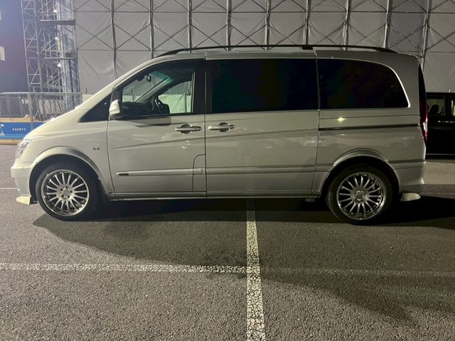 MERCEDES BENZ V CLAS 2012 Image 31