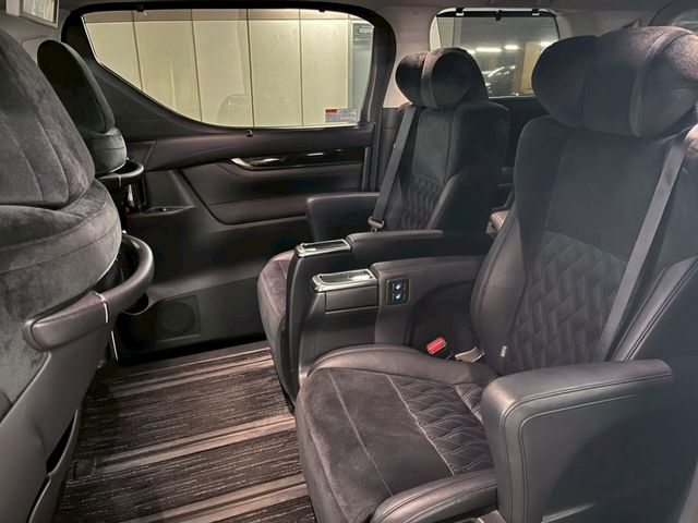 TOYOTA VELLFIRE 2016 Image 31