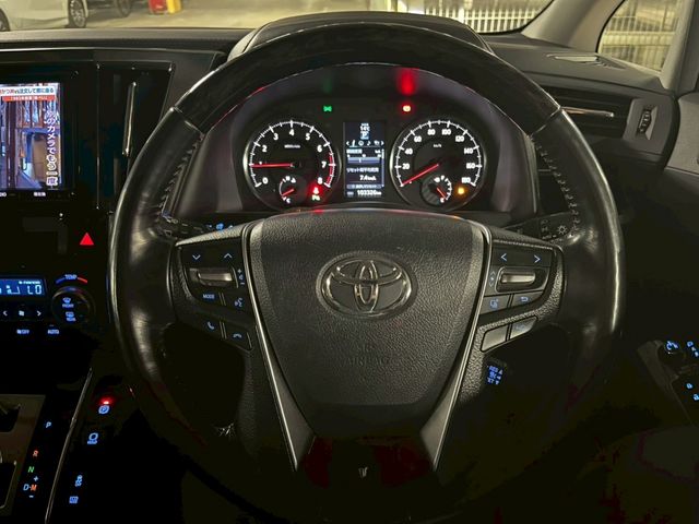 TOYOTA VELLFIRE 2016 Image 31