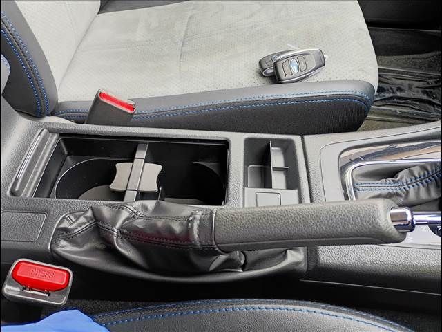 SUBARU IMPREZA SPORT HYBRID 2015 Image 31