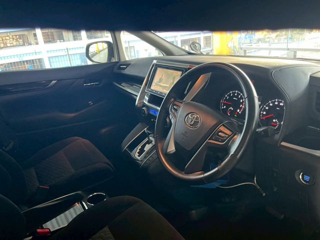TOYOTA ALPHARD 2015 Image 31