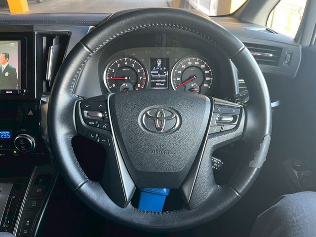 TOYOTA ALPHARD 2015 Image 31