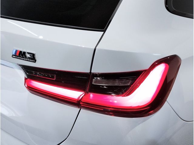 BMW M3 TOURING 2024 Image 31