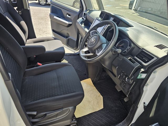 TOYOTA ROOMY 2023 Image 31