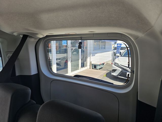 TOYOTA ROOMY 2023 Image 31