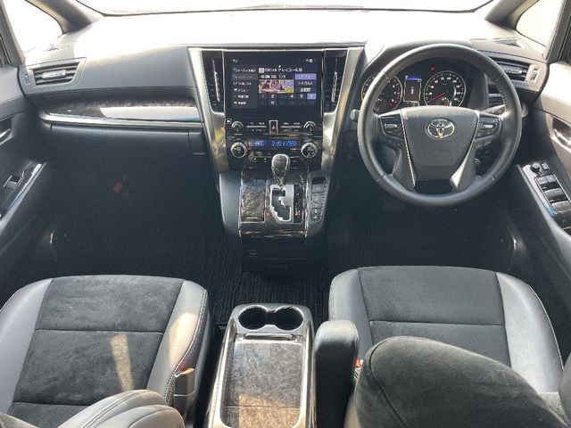 TOYOTA ALPHARD 4WD 2022 Image 31