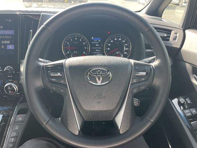 TOYOTA ALPHARD 4WD 2022 Image 31