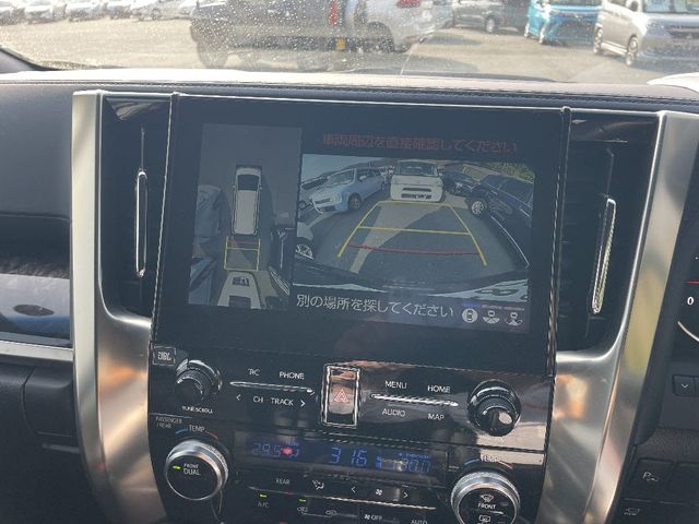 TOYOTA ALPHARD 4WD 2022 Image 31