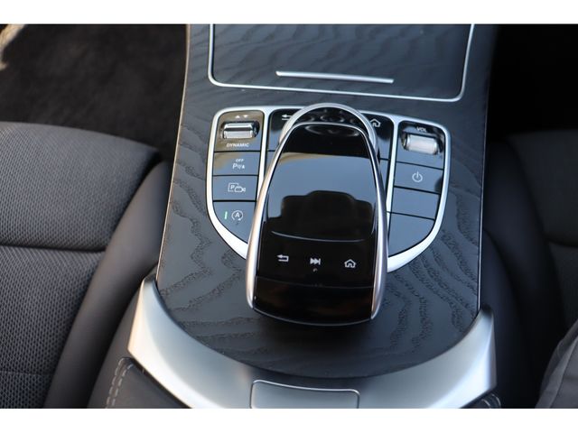 MERCEDES BENZ C CLAS 2020 Image 31