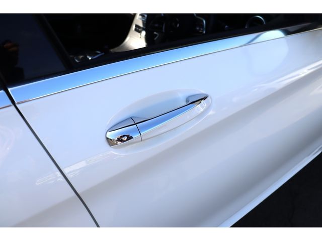 MERCEDES BENZ C CLAS 2020 Image 31