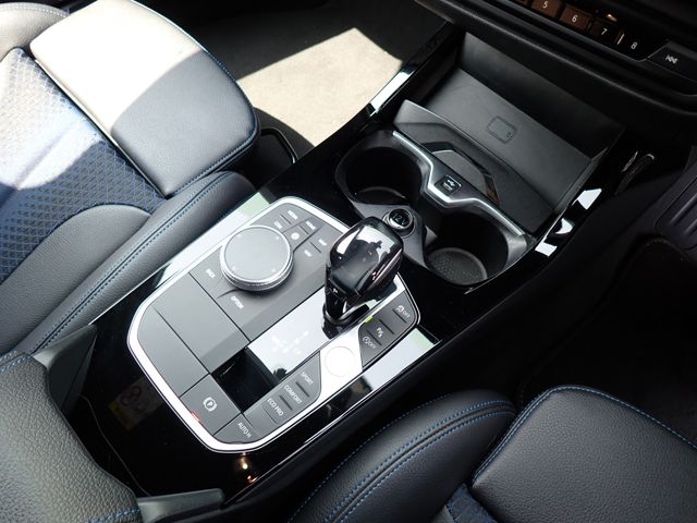 BMW 1SERIES 2019 Image 31