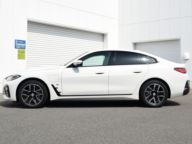 BMW I4 2023 Image 31