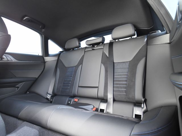 BMW I4 2023 Image 31