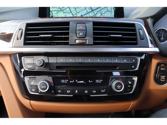 BMW 3SERIES SEDAN 2015 Image 31