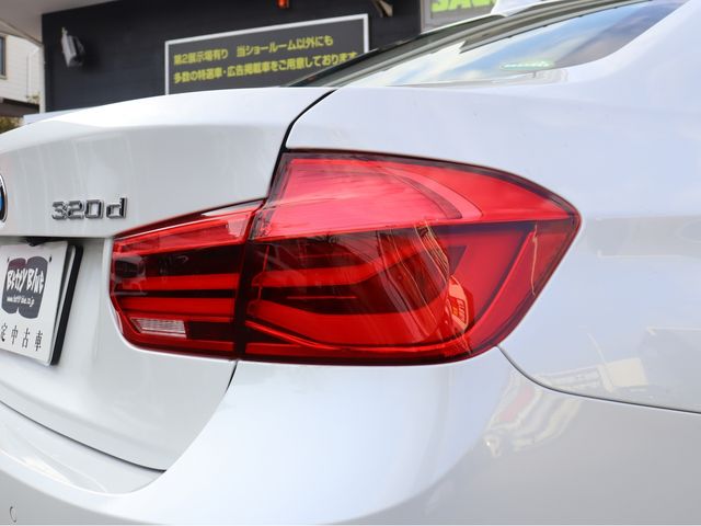 BMW 3SERIES SEDAN 2015 Image 31