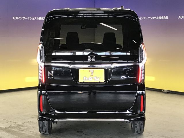 HONDA N BOX CUSTOM 2023 Image 31