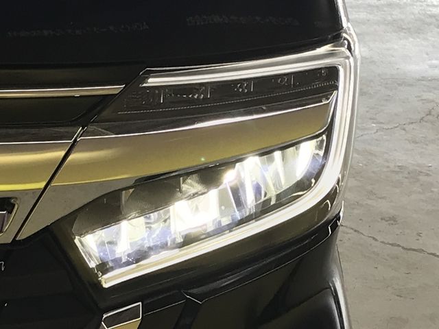 HONDA N BOX CUSTOM 2023 Image 31