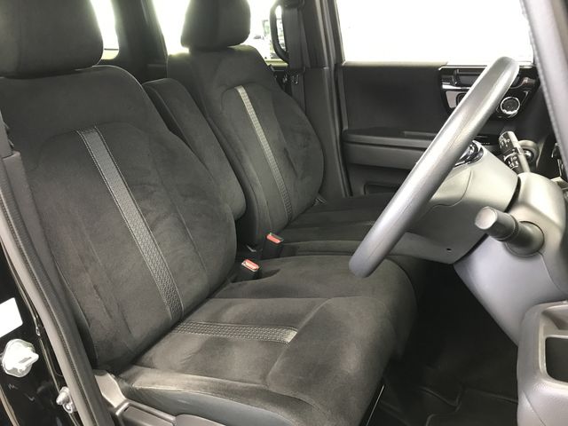 HONDA N BOX CUSTOM 2023 Image 31