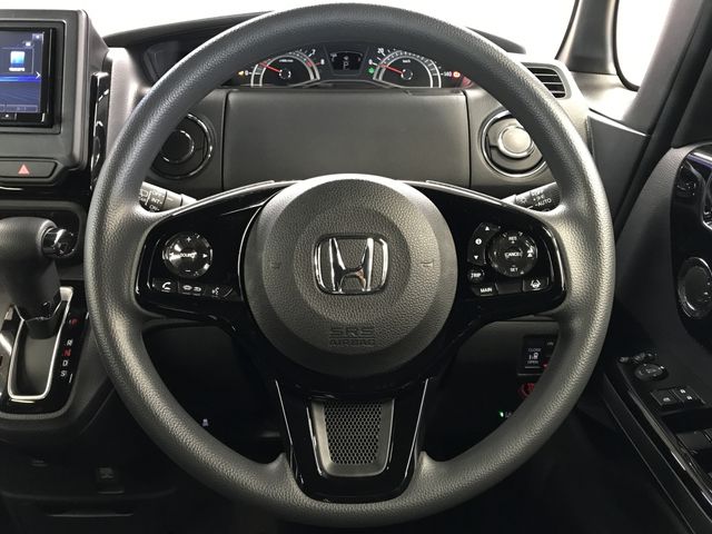 HONDA N BOX CUSTOM 2023 Image 31