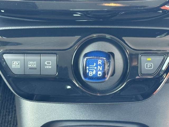 TOYOTA PRIUS 2020 Image 31