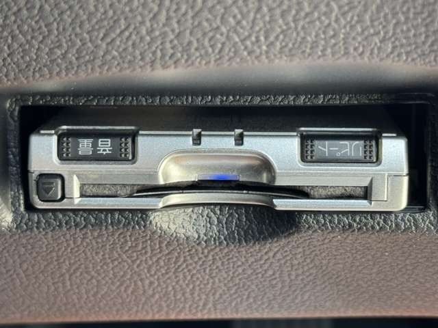 TOYOTA PRIUS 2020 Image 31