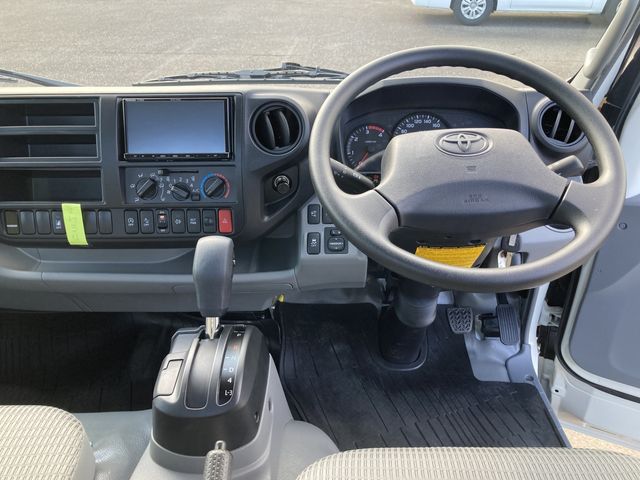 TOYOTA DYNA 2019 Image 31