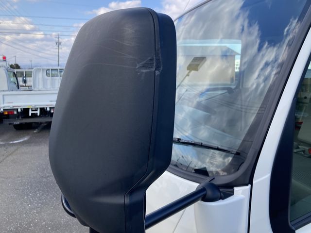 TOYOTA DYNA 2019 Image 31