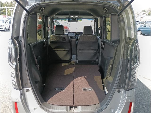 HONDA N BOX CUSTOM 2018 Image 31