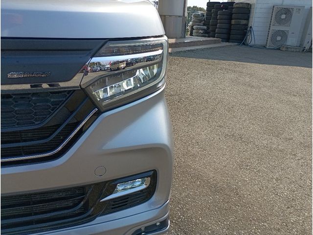 HONDA N BOX CUSTOM 2018 Image 31