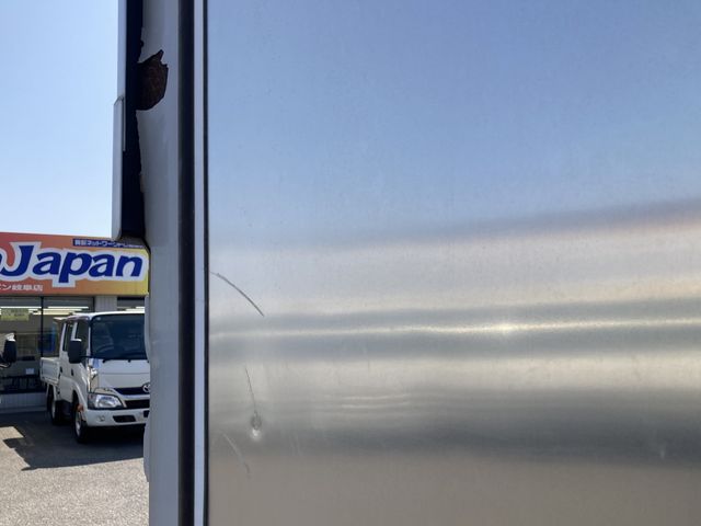 MITSUBISHI CANTER 2017 Image 31