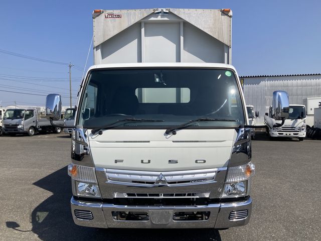 MITSUBISHI CANTER 2017 Image 31