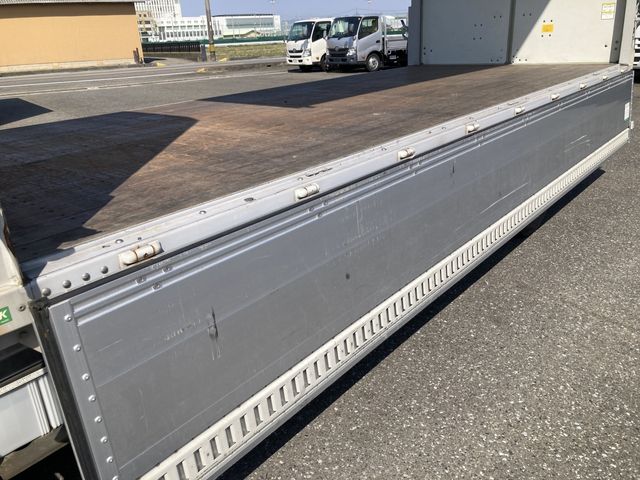 MITSUBISHI CANTER 2017 Image 31