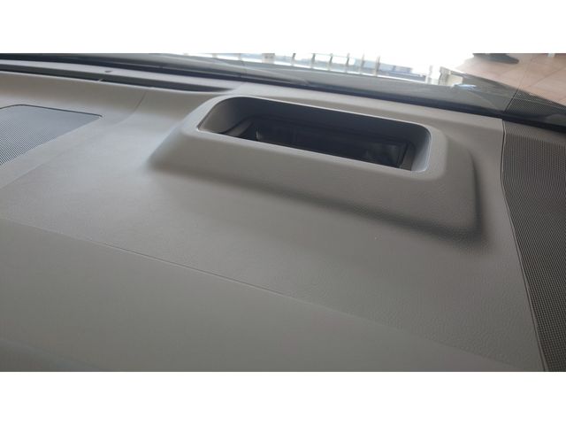 TOYOTA VELLFIRE  HYBRID 4WD 2026 Image 31