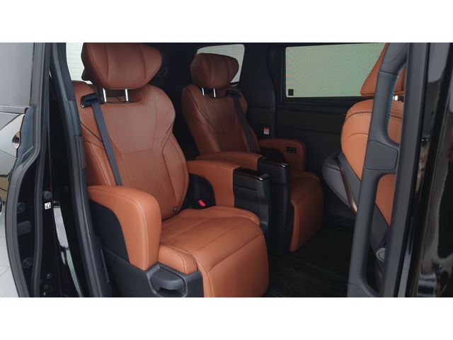 TOYOTA VELLFIRE  HYBRID 4WD 2026 Image 31