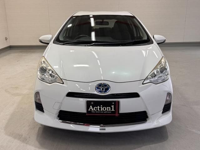 TOYOTA AQUA 2013 Image 31