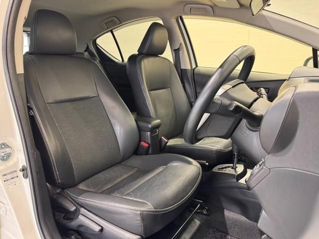 TOYOTA AQUA 2013 Image 31