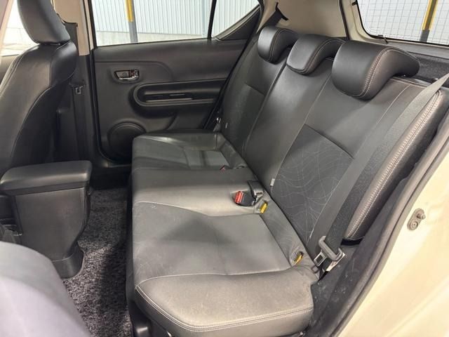 TOYOTA AQUA 2013 Image 31