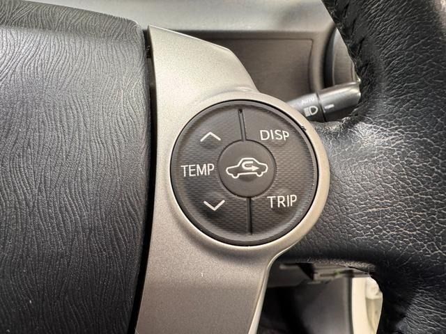 TOYOTA AQUA 2013 Image 31