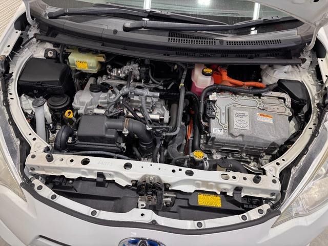 TOYOTA AQUA 2013 Image 31