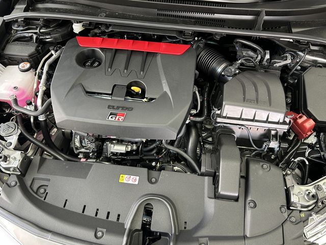 TOYOTA GR COROLLA 2025 Image 31