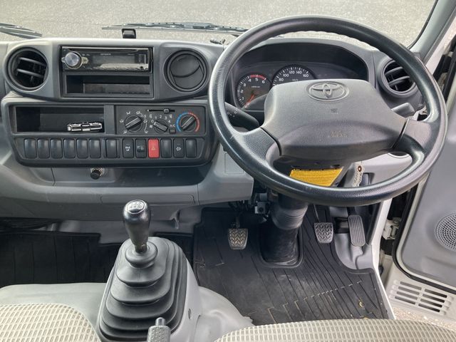 TOYOTA TOYOACE 2017 Image 31