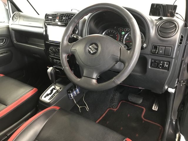 SUZUKI JIMNY 4WD 2013 Image 31