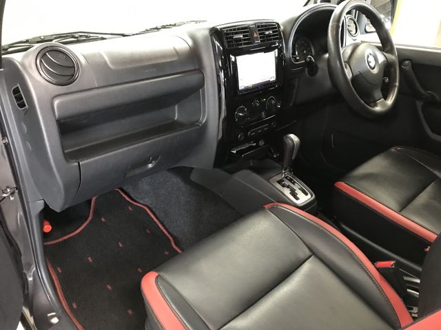 SUZUKI JIMNY 4WD 2013 Image 31