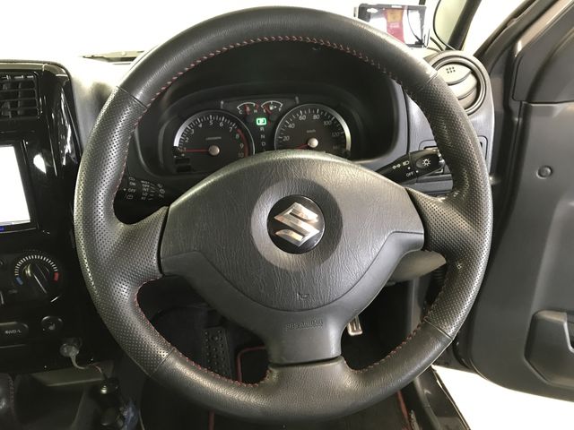 SUZUKI JIMNY 4WD 2013 Image 31