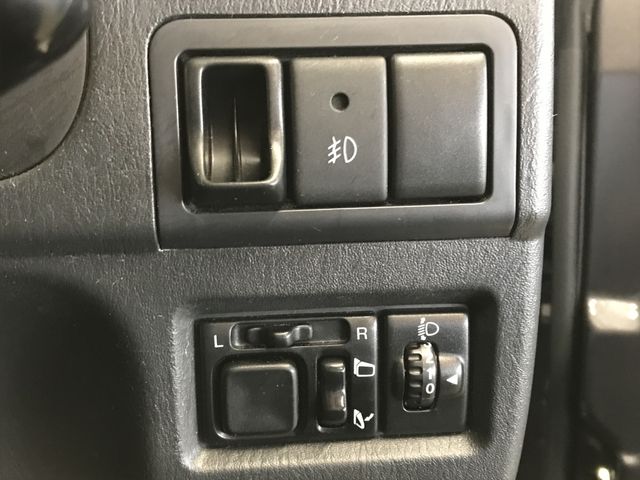 SUZUKI JIMNY 4WD 2013 Image 31