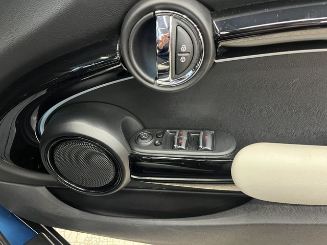 BMW MINI COOPER S OPEN 2023 Image 31