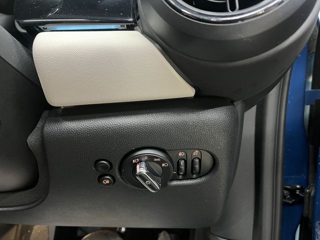 BMW MINI COOPER S OPEN 2023 Image 31