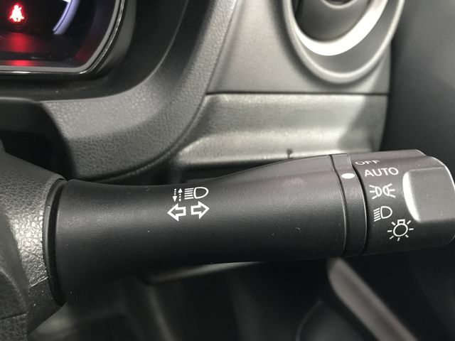 NISSAN NOTE 2019 Image 31